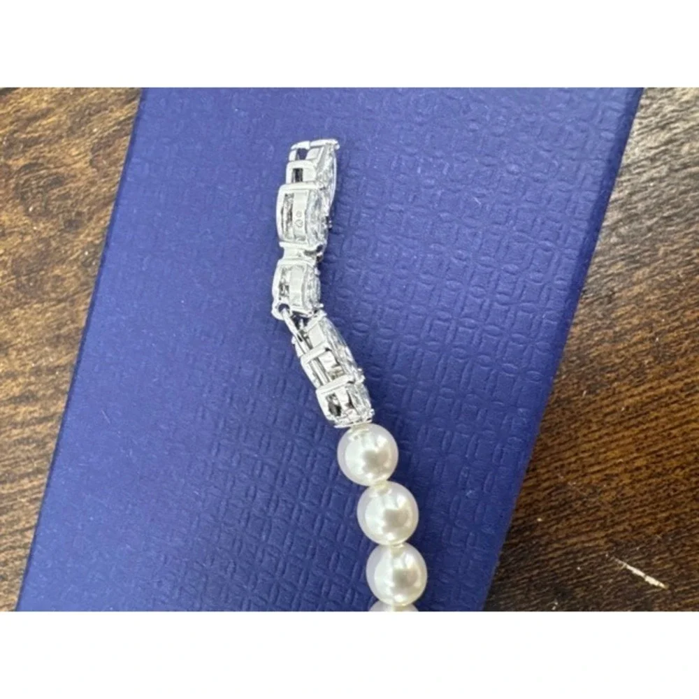Swarovski Louison Pearl Bracelet White Rhodium Plated Crystal Bridal Classic